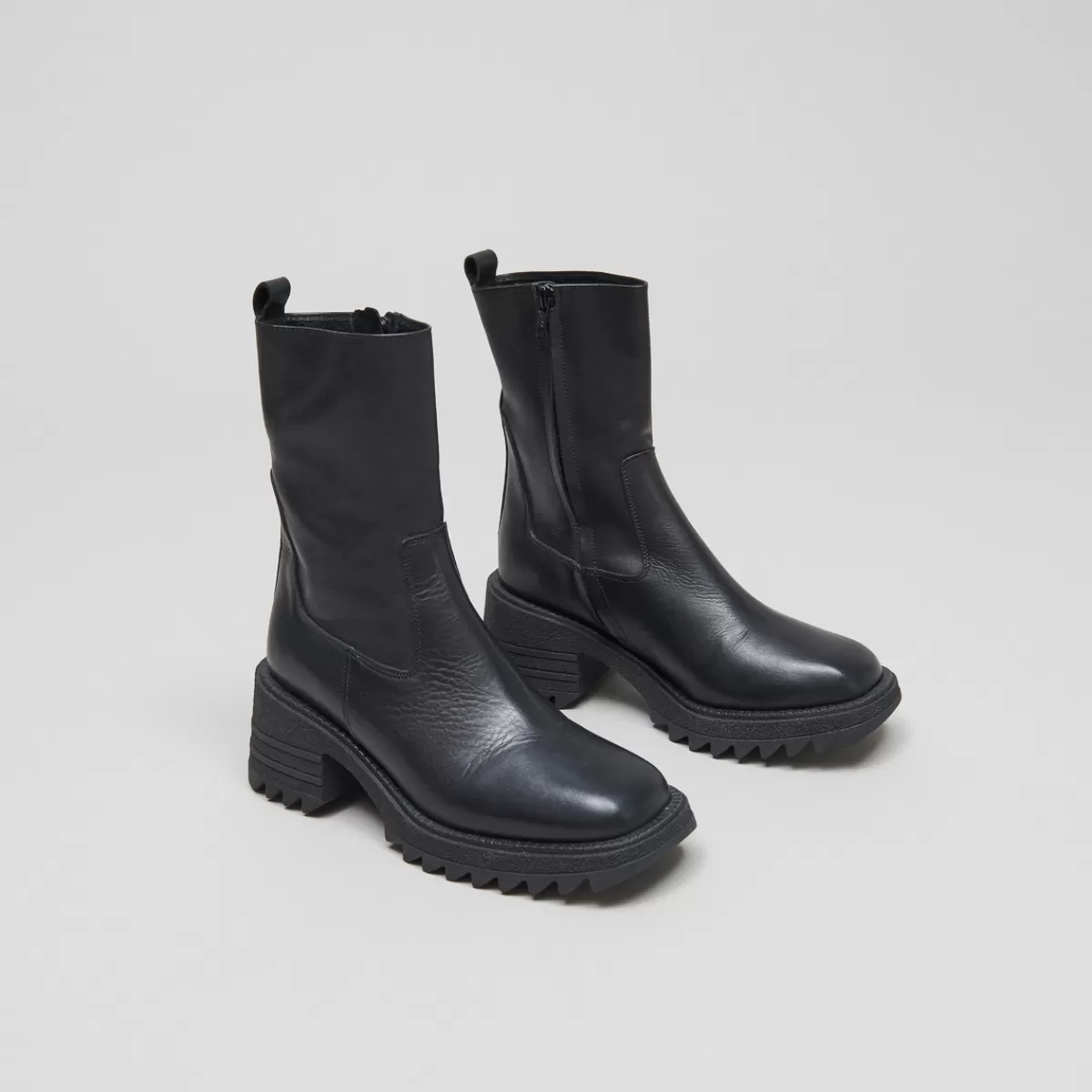 Women Jonak Boots A Talons Et Semelles Crantees